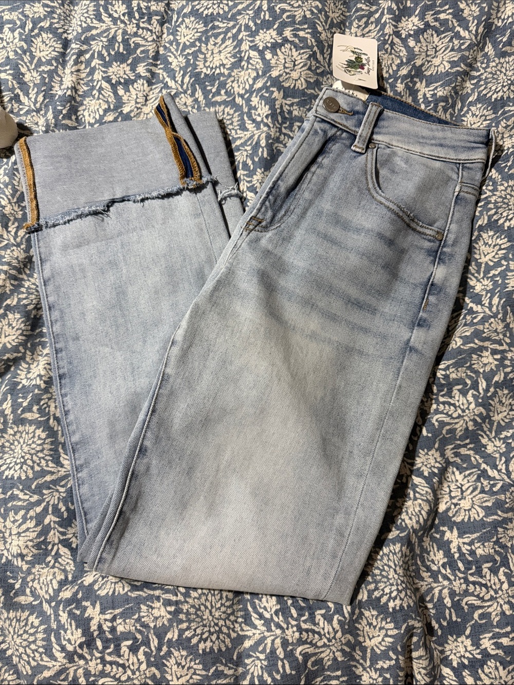 Cropped Light Blue Women’s Jeans — High-Rise Ankle Style